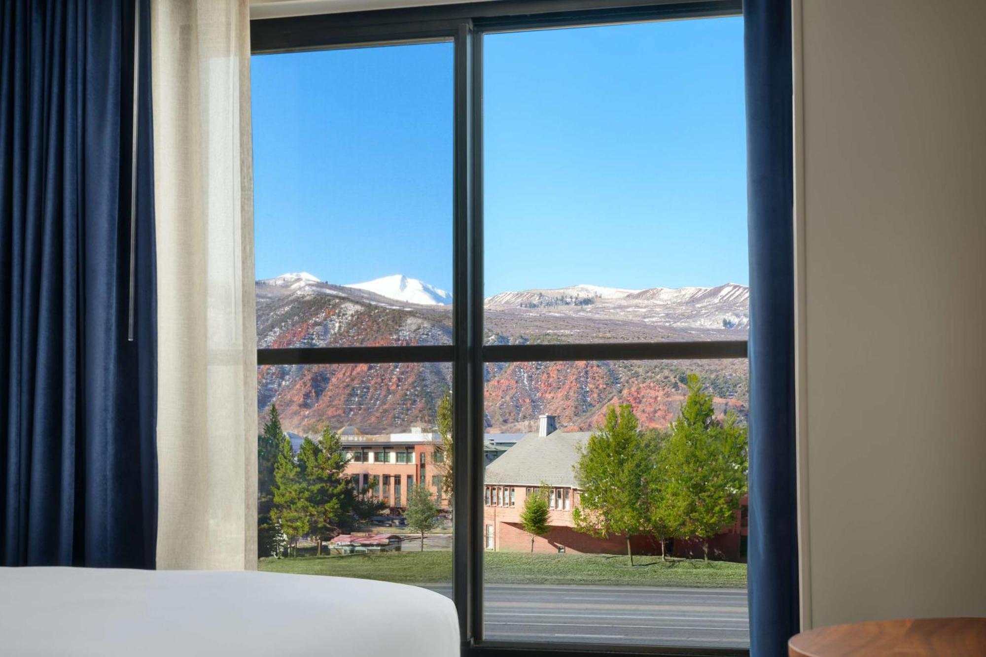 The Hoffmann Hotel Basalt Aspen Tapestry Collection Hilton Exterior photo