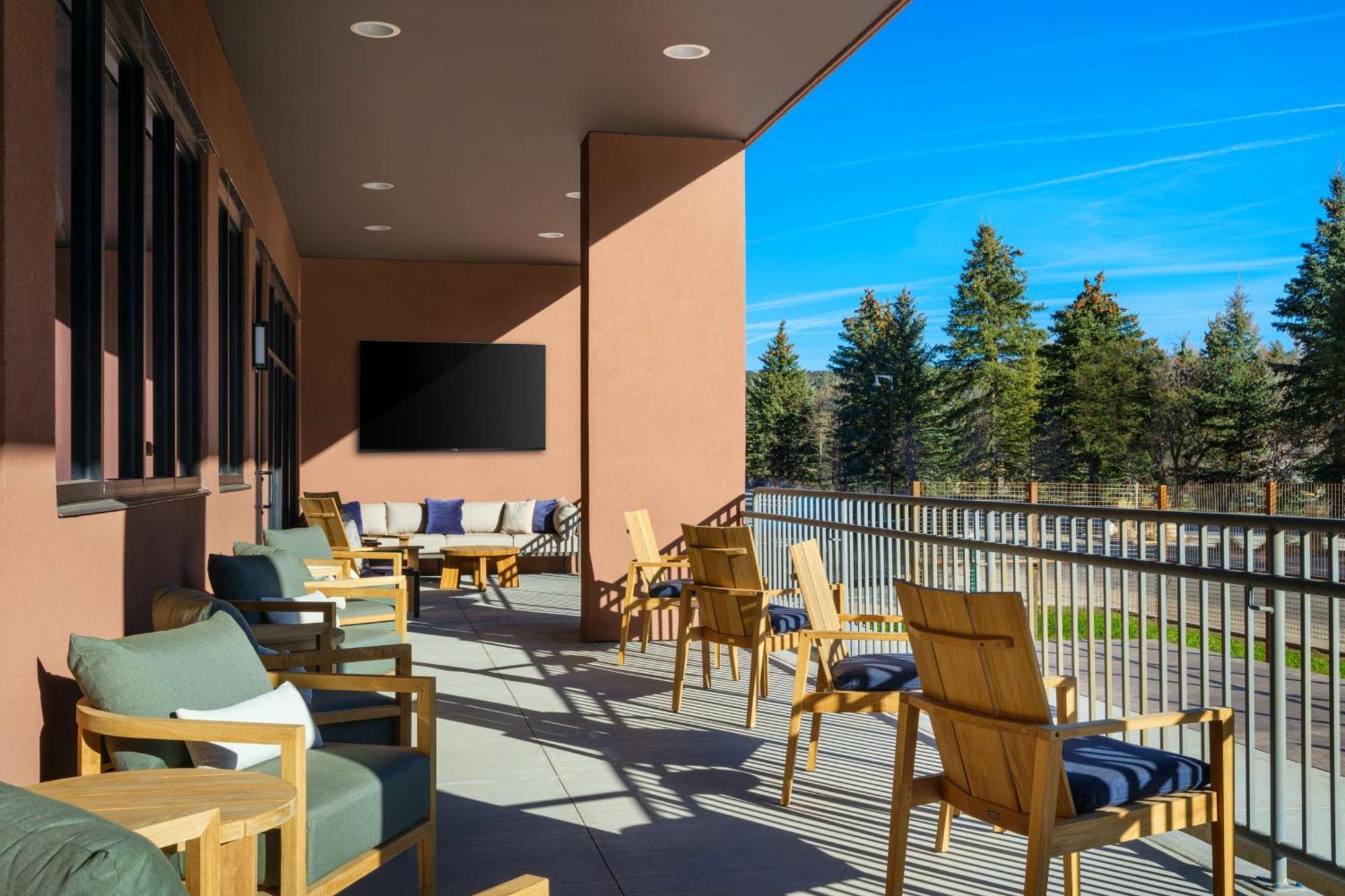 The Hoffmann Hotel Basalt Aspen Tapestry Collection Hilton Exterior photo