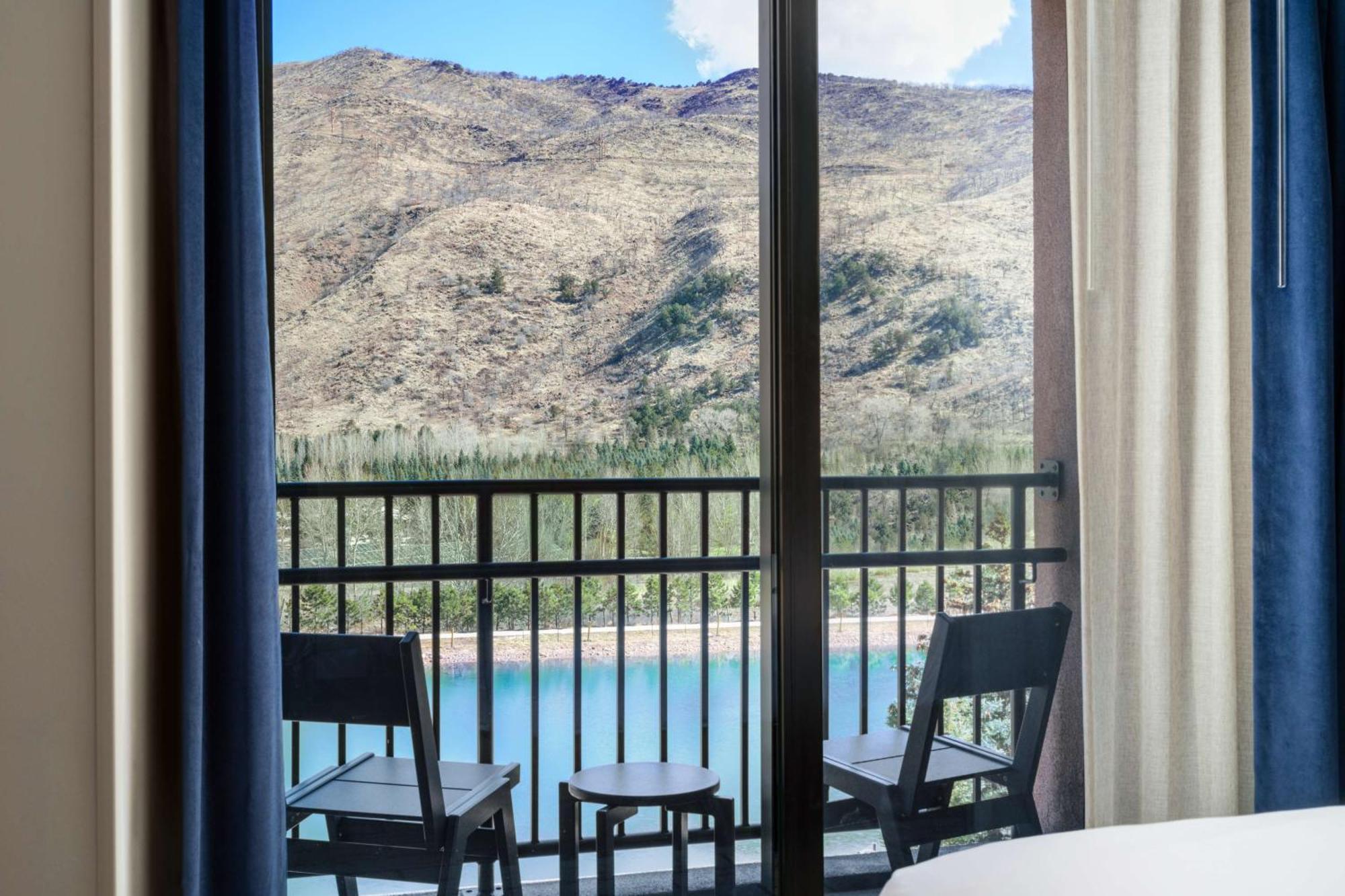 The Hoffmann Hotel Basalt Aspen Tapestry Collection Hilton Exterior photo
